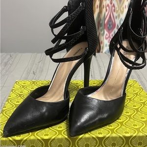 Gianni bini size 10